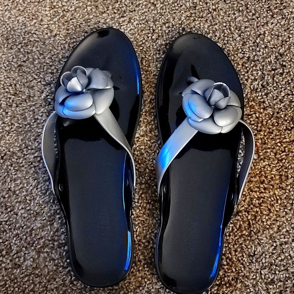 Bootsi Tootsi Jelly Flip Flops SZ 10 NWOT